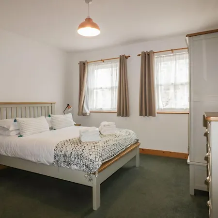 The Edge, Newquay *